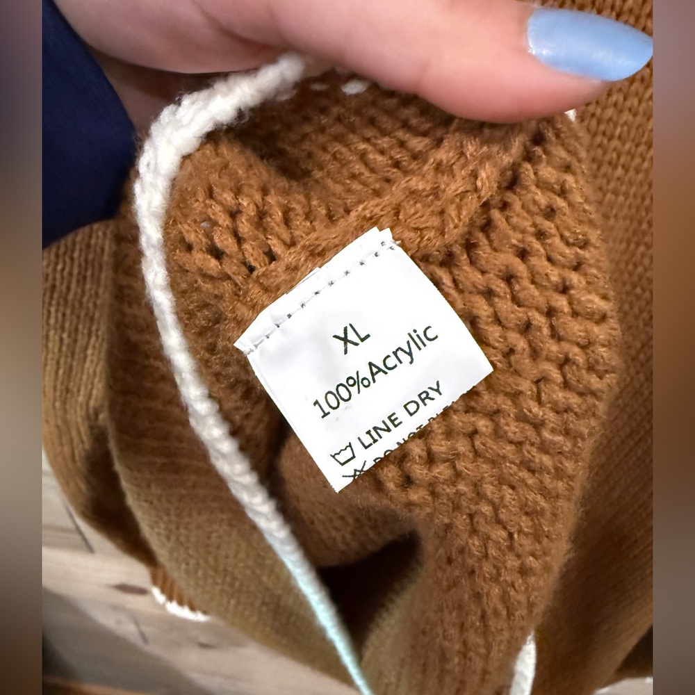 SHEIN Brown Sweater with White Accents - Picture 3 of 3